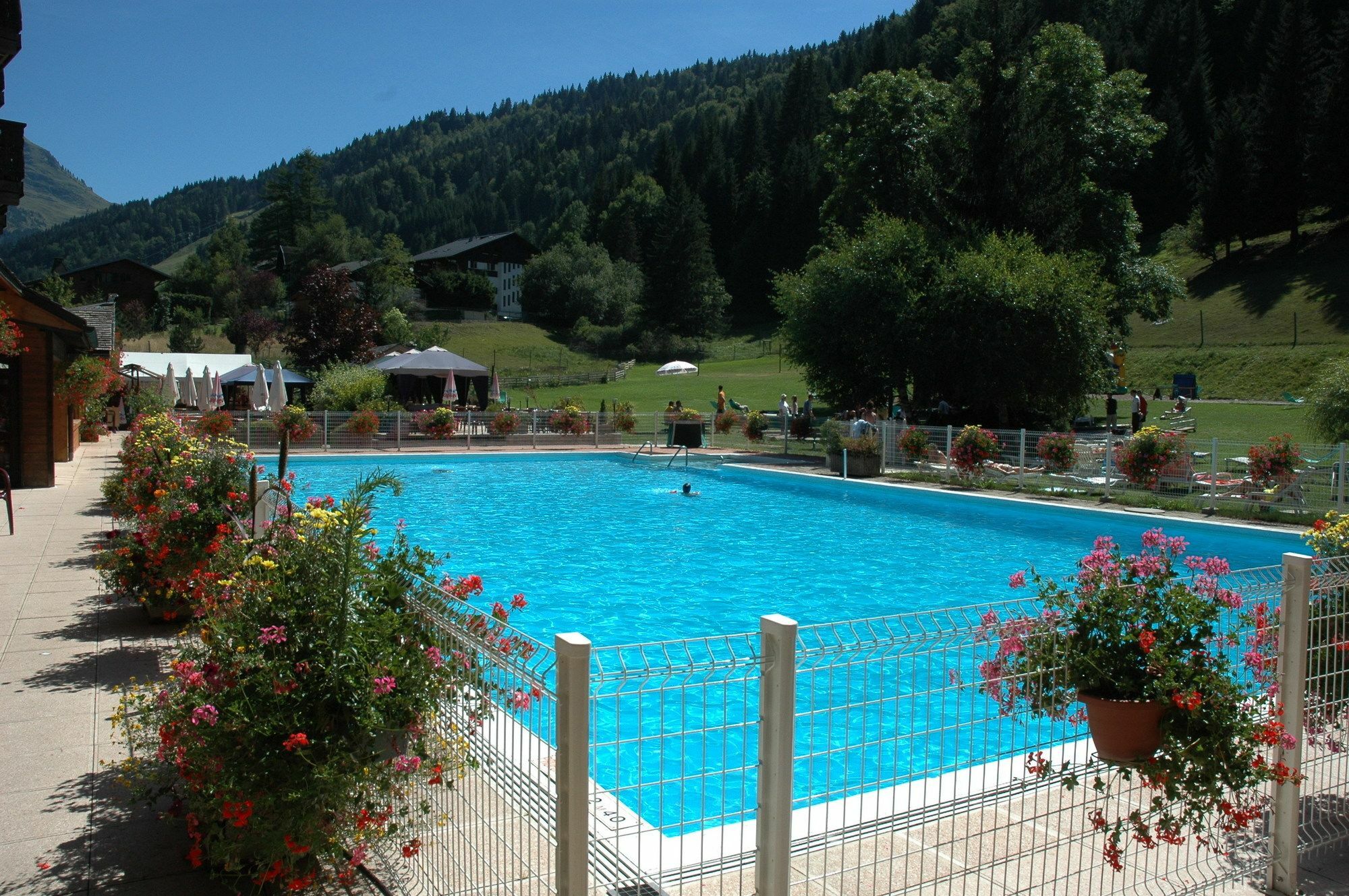 Hotel Club Le Cret Morzine Ngoại thất bức ảnh